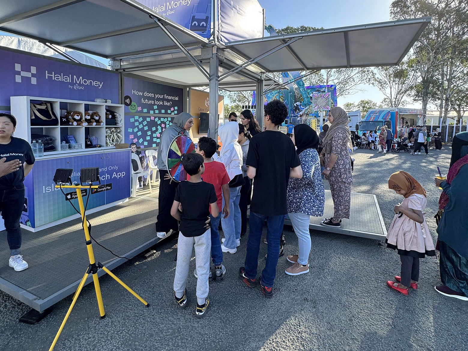 Halal-Money-at-The-Eid-Show-2025-(4).JPG