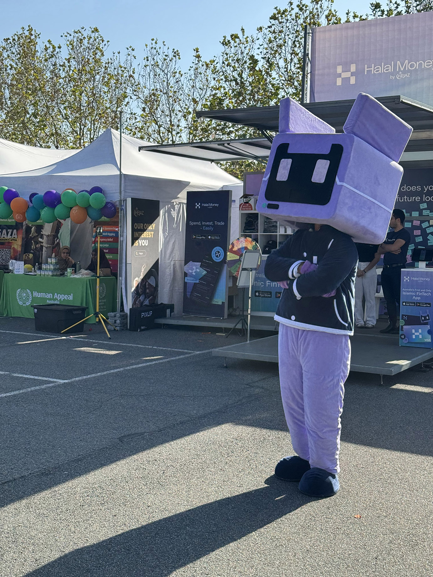 Halal-Money-at-The-Eid-Show-2025-(3).jpeg Halal-Money-at-The-Eid-Show-2025-(3).jpeg